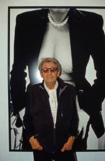 Helmut Newton Helmut Newton, deutsch-australischer Fotograf, in Hannover, Deutschland 1998. German Australian photographer Helmut Newton at Hanover, Germany 1998. Copyright: WolfgangxKühn UnitedArchives100157