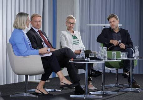 Christian Lindner FDP Nadine Schön CDU CSU Robert Habeck GREEN Germany Berlin Conference Building Construction Education Aptitude for the Digital Future digiZuk Discussion with Robert Habeck GREEN Christian Lindner FDP and Nadine Schön CDU CSC 13 09 2018