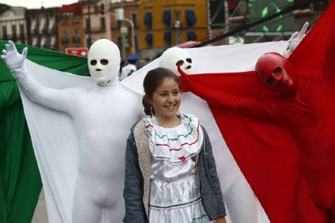 September 15 2018 SEPTEMBER 15, 2018 CITY OF MEXICO INFORMS THE ENVIRONMENT OF THE PLOT OF THE CAPITALINO FOOTBALL WHERE THOUSANDS OF CAPITALINO ARE APPOINTED TO CELEBRATE ONE YEAR MORE OF THE COMMEMORATION OF THE PARTY OF INDEPENDENCE BETWEEN JOY AND MUSIC YADIN XOLALPA THE UNIVERSAL  - ZUMAu78_ 20180915_zaf_u78_077 Copyright: xYadinxXolalpaxElxUniversalx