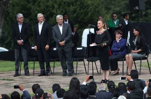 September 15 2018 EUM20180915POL18 JPG OCOYOACAC Mex CommemorationsCelebraciones AMLO September 15, 2018 Beatriz Gutierrez Muller estrado participates in the event of her husband, the elected president Andres Manuel Lopez Obrador, held at the Monte de las Cruces to commemorate the Independence of Mexico Photo Agencia EL UNIVERSALAriel OjedaMAR  - ZUMAu78_ 20180915_zaf_u78_144 Copyright: xElxUniversalx