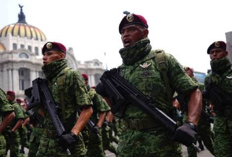 (180916) -- MEXICO CITY, Sept. 16, 2018 -- Members of the Mexican Armed Forces participate in a military parade to commemorate Mexico s Independence Day in Mexico City, capital of Mexico, on Sept. 16, 2018. ) MEXICO-MEXICO CITY-INDEPENDENCE DAY-PARADE DavidxdexlaxPaz 