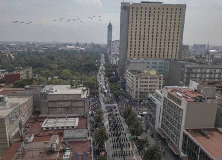 (180916) -- MEXICO CITY, Sept. 16, 2018 -- Photo taken on Sept. 16, 2018 shows a military parade to commemorate Mexico s Independence Day in Mexico City, capital of Mexico, on Sept. 16, 2018. ) MEXICO-MEXICO CITY-INDEPENDENCE DAY-PARADE CesarxVicuna 
