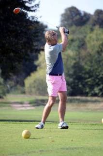 Hamburg the 17 September 2018 Numerous celebrities played a charity golf tournament today at Golf Club Treudelberg in Hamburg Already yesterday, the Players Night of the Eagles Charity Golf Club took place at the Steigenberger Hotel Treudelberg Image info NDR presenter Hinnerk Baumgarten in pink golf pants was also joking during the game Michael Stich Manfred Kaltz and Hinnerk