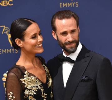 Actors Maria Dolores Dieguez (L) and Joseph Fiennes attend the 70th annual Primetime Emmy Award at the Microsoft Theater in downtown Los Angeles on September 17, 2018.  LAP20180917031 CHRISTINExCHEW