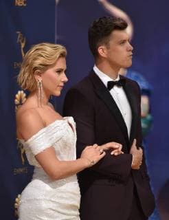 Actors Scarlett Johansson (L) and Colin Jost attend the 70th annual Primetime Emmy Awards at the Microsoft Theater in downtown Los Angeles on September 17, 2018.  LAP20180917534 CHRISTINExCHEW