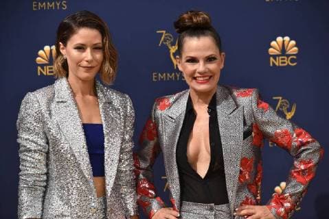 Actors Amanda Crew (L) and Suzanne Cryer attend the 70th annual Primetime Emmy Award at the Microsoft Theater in downtown Los Angeles on September 17, 2018.  LAP20180917090 CHRISTINExCHEW
