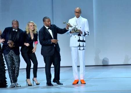 (L-R) Tituss Burgess, Kate McKinnon, Kenan Thompson, and RuPaul perform onstage during the 70th annual Primetime Emmy Awards at the Microsoft Theater in downtown Los Angeles on September 17, 2018.  LAP20180917580 JIMxRUYMEN
