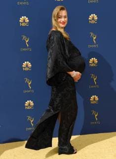 Yvonne Strahovski arriving at the 70th Primetime Emmy Awards in Los Angeles, California - Sept 17, 2018 - Emmy Awards 2018, Los Angeles California United States Microsoft Theatre  Copyright: xOConnor-Arroyox h_00544239