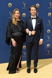 Yvonne Strahovski and Tim Loden arriving at the 70th Primetime Emmy Awards in Los Angeles, California - Sept 17, 2018 - Emmy Awards 2018, Los Angeles California United States Microsoft Theatre  Copyright: xOConnor-Arroyox h_00544230