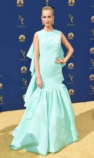 Model Poppy Delevingne arriving at the 70th Primetime Emmy Awards in Los Angeles, California - Sept 17, 2018 - Emmy Awards 2018, Los Angeles California United States Microsoft Theater  Copyright: xOConnor-Arroyox h_00544254