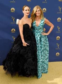 Sarah Paulson and Connie Britton arriving at the 70th Primetime Emmy Awards in Los Angeles, California - Sept 17, 2018 - Emmy Awards 2018, Los Angeles California United States Microsoft Theater  Copyright: xOConnor-Arroyox h_00544316