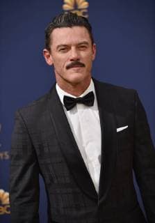 Luke Evans attends the 70th annual Primetime Emmy Award at the Microsoft Theater in downtown Los Angeles on September 17, 2018.  LAP201809171139 CHRISTINExCHEW