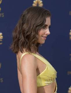 September 17, 2018 - Los Angeles, California, U.S - Alison Brie on the red carpet of the 2018 Emmy Awards held at the Microsoft Theater on Monday September 17, 2018 in Los Angeles, California. Los Angeles U.S. - ZUMAp124 20180917_zaa_p124_044 Copyright: xJavierxRojasx