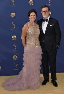 Actors Evelyn McGee-Colbert (L) and Stephen Colbert attend the 70th annual Primetime Emmy Award at the Microsoft Theater in downtown Los Angeles on September 17, 2018.  LAP201809171155 CHRISTINExCHEW