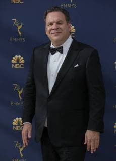 September 17, 2018 - Los Angeles, California, U.S - Jeff Garlin on the red carpet of the 2018 Emmy Awards held at the Microsoft Theater on Monday September 17, 2018 in Los Angeles, California. Los Angeles U.S. - ZUMAp124 20180917_zaa_p124_071 Copyright: xJavierxRojasx