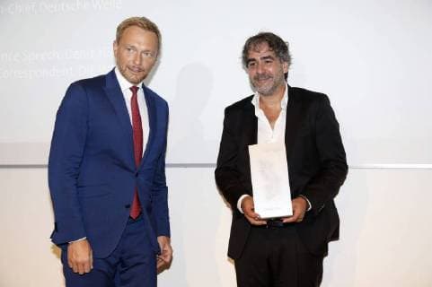Christian Lindner and Deniz Yücel at the presentation of the media award M100 Media Award at the Potsdam Museum Potsdam 18 09 2018 Foto:xS.xGabschx xFuturexImage