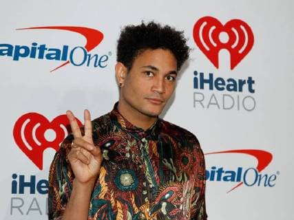 Rapper and singer Bryce Vine arrives for the iHeartRadio Music Festival at the T-Mobile Arena in Las Vegas, Nevada on September 21, 2018.  LVP2018092168 JAMESxATOA