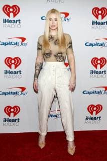 Iggy Azalea arrives for the iHeartRadio Music Festival at the T-Mobile Arena in Las Vegas, Nevada on September 21, 2018.  LVP2018092172 JAMESxATOA