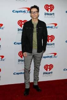 Bobby Bones arrives for the iHeartRadio Music Festival at the T-Mobile Arena in Las Vegas, Nevada on September 21, 2018.  LVP2018092103 JAMESxATOA