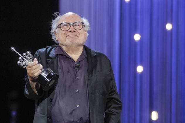 SAN SEBASTIAN, SPAIN ? SEPTEMBER 22: Danny DeVito receives the Donostia Award to a lifetime achievements at Kursaal terrace in San Sebastian, Spain on the 22nd of September of 2018. Copyright: xJimmyxOlsenx