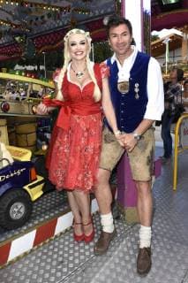 Daniela Katzenberger with husband Lucas Cordalis at the Oktoberfest 2018 on the Theresienwiese Munich 23 09 2018 Foto:xP.xSchönbergerx xFuturexImage