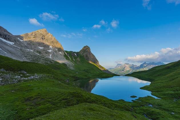 Germany, Bavaria, Allgaeu, Allgaeu Alps, Lake Rappensee, Hochrappenkopf and Small Rappenkopf  WGF01211