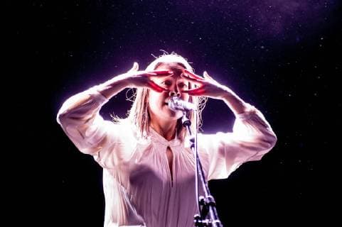 September 26, 2018 - Mitski (Mitski Miyawaki) in concert at o2 Academy Shepherds Bush Empire, London, United Kingdom on September 26th 2018  - ZUMAr152 20180926_zaa_r152_034 Copyright: xOlliexMillingotnx xRmvx