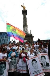 September 26 2018 EUM20180926NAC16 JPG CITY OF MEXICO Student Normalistas Ayotzinapa September 26, 2018 Student activists and social organizations marched this Wednesday from the Angel of Independence to the capitals Zocalo four years after the disappearance of the 43 students of the Escuela Normal Rural Raul Isidro Burgos de Ayotzinapa Guerrero Photo Agency EL UNIVERSAL RCC  - ZUMAu78_ 20180926_zaf_u78_064 Copyright: xValentexRosasx