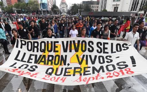 September 26 2018 EUM20180926NAC26 JPG CITY OF MEXICO StudentNormalistas Ayotzinapa September 26, 2018 Student activists and social organizations marched this Wednesday from the Angel of Independence to the capital Zocalo four years after the disappearance of the 43 students of the Normal Rural School Raul Isidro Burgos de Ayotzinapa Guerrero Photo Agency EL UNIVERSALYadin XolalpaRCC  - ZUMAu78_ 20180926_zaf_u78_082 Copyright: xElxUniversalx