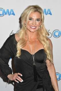 26 September 2018 - Nashville, Tennessee - Julie Roberts. CMA s 60th birthday party celebration held at the Wildhorse Saloon. Photo Credit: Dara-Michelle Farr AdMedia 230576 2018-09-26 TN Nashville Etats-Unis  Copyright: xAdMediax STAR_230576_021