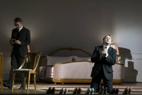 Saenger Ales Briscein as Paul Guenter Papendell as Frank Pauls friend on 26 09 2018 during a photo rehearsal for the music theater Psychothriller DIE TOTE STADT in the Berlin Komische Oper Unter den Linden Premiere 30 09 2018 Die tote Stadt Berlin
