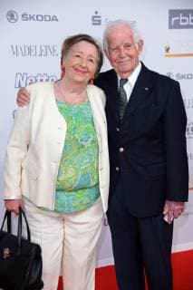 Kurt Biedenkopf with his wife Ingrid at the Goldene Henne 2018 in the Messe Leipzig on 28 09 2018 Red carpet