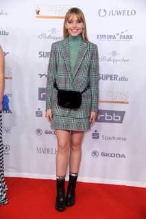 Lina Larissa beam at the Golden hen 2018 in the fair Leipzig on 28 09 2018 red carpet