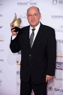Entertainment Bilder der Woche KW39 Gregor Gysi bei der Goldene Henne 2018 in der Messe Leipzig am 28.09.2018 - Gewinnerwand *** Gregor Gysi at the Goldene Henne 2018 in the fair Leipzig on 28 09 2018 Winner wall