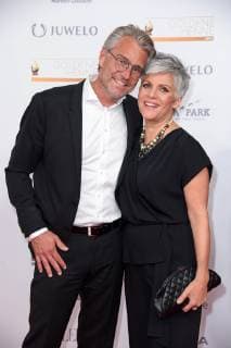 Birgit Schrowange with friend Frank Spothelfer at the Goldene Henne 2018 in the Messe Leipzig on 28 09 2018 Red carpet