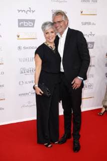 Birgit Schrowange with friend Frank Spothelfer at the 24th Golden Henne 2018 in Leipzigs Leipzig Fair 28 09 2018 Foto:xS.xGabschx xFuturexImage