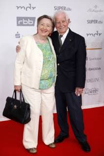 Kurt Biedenkopf with his wife Ingrid Biedenkopf at the 24th Golden Henne 2018 in the Leipziger Messe Leipzig 28 09 2018 Foto:xS.xGabschx xFuturexImage