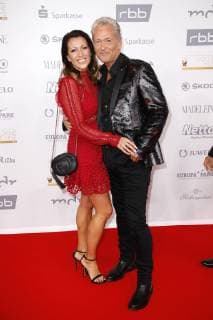 Olaf Berger with his wife Julia at the 24th Golden Henne 2018 in the Leipziger Messe Leipzig 28 09 2018 Foto:xS.xGabschx xFuturexImage