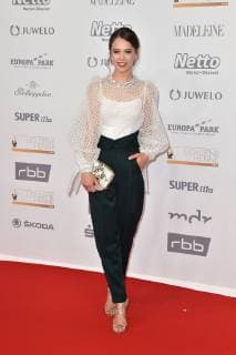 Paula Beer at the award ceremony The Goldene Henne on 28 09 2018 in Leipzig The Goldene Henne 2018 award ceremony in Leipzig
