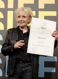 French film maker Claire Denis receives the Fipresci Award for her film High Life on the sidelines of the San Sebastian International Film Festival, 29 September 2018, in San Sebastian, Spain. The Fipresci Award is granted by the International Federation of Film Critics to the best film presented in the official section of the film festival. San Sebastian International Film Festival !ACHTUNG: NUR REDAKTIONELLE NUTZUNG!  Copyright: xJuanxHerrerox GRAF5613 20180929-636738190625637222