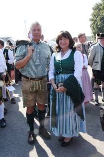 Dieter Petra Rider OB Munich Muenchen 30 09 18 Theresienwise Oktoberfest Meadows Chapels Stand concert under Bavaria Oktoberfest