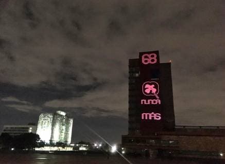 October 2 2018 EUM20181001NAC22 JPG CITY OF MEXICO AnniversaryAniversary 68 October 1, 2018 A dove with a bayonet stuck in its chest and message 68 never again dressed for the first time the tower of Rector of the National Autonomous University of Mexico UNAM in mourning to commemorate the 50th anniversary of the repression of October 2, 1968 Photo Agency EL UNIVERSALBerenice FregosoRCC  - ZUMAu78_ 20181002_zaf_u78_001 Copyright: xElxUniversalx