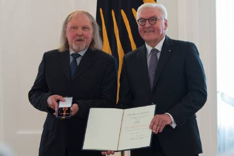 Berlin GER Berlin Award ceremony Culture unites at Schloss Bellevue Berlin by Gert Weber Frank Walter Steinmeier Order of Merit Order of Merit of the Federal Republic of Germany 02 10 2018 Copyright: xUwexKoch xEibner-Pressefotox EP_ukh
