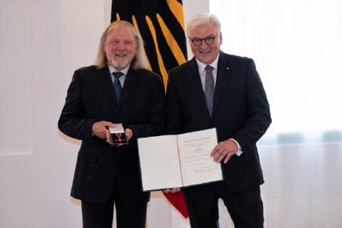Gert Weber Painter and Restorer Awarding of the Federal Cross of Merit by the Federal President Frank Walter Steinmeier to a total of 29 personalities at Schloss Bellevue Order of Merit of the Federal Republic of Germany Berlin Berlin Germany Schloss Bellevue