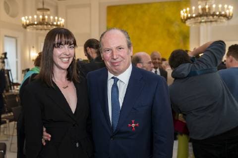 Hans Zimmer R poses for a picture after the awarding of the Cross of Merit of the Order of Merit of the Federal Republic of Germany at the Bellevue Palace in Berlin on 2 October 2018 Award of Merit in Berlin
