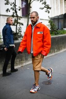 Marc Goehring posing on the street outside of the Sacai show during Paris Fashion Week - Oct 1, 2018 - PFW: Spring 2019 Street Style Day 8, Paris France  Copyright: xValentinaxRanierix h_00554436