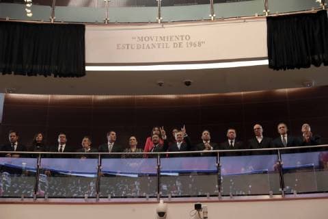 October 2 2018 EUM20181002NAC08 JPG CITY OF MEXICO Anniversary Anniversary Movement 68 Aspects of the solemn session in the Chamber of Senators where the morning of this Tuesday, October 2, 2018 was unveiled the inscription with golden letters To the student movement of 1968 on the first balcony of the Plenary Hall in the framework of the 50th anniversary of this event Photo Agency THE UNIVERSAL Juan  - ZUMAu78_ 20181002_zaf_u78_012 Copyright: xJuanxCarlosxReyesxGarcoÂ­Ax