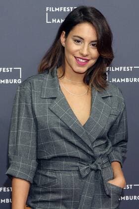 Almila Bagriacik bei der Premiere des TV-Films Tatort - Borowski und das Glück der anderen beim 26. Filmfest Hamburg 2018 im Kino Cinemaxx. Hamburg, 03.10.2018 *** Almila Bagriacik at the premiere of the TV movie Tatort Borowski and the happiness of others at the 26th Filmfest Hamburg 2018 at the cinema Cinemaxx Hamburg 03 10 2018 Foto:xgbrcix xFuturexImage