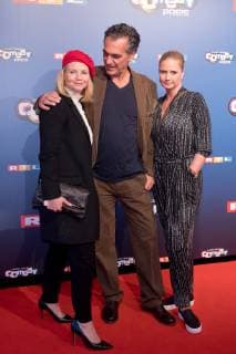 Annette Frier with her husband Johannes Wünsche and her sister Sabine at the award ceremony The German Comedy Award 2018 on 7 10 2018 in Koeln German Comedy Award 2018 in Koeln
