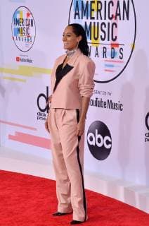 Actress Tracee Ellis Ross arrives for the 46th annual American Music Awards at the Microsoft Theater in Los Angeles on October 9, 2018.  LAP20181009020 JIMxRUYMEN